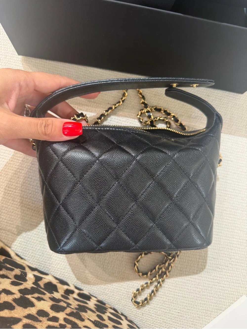 CHANEL classic quilted